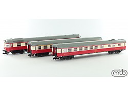 sada motorového vozu M296.1 + vozy Aam a BRam ČSD