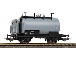 Cisternový vůz ČSD s Brzdařskou budkou