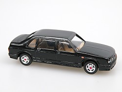 1997 T700 (black)